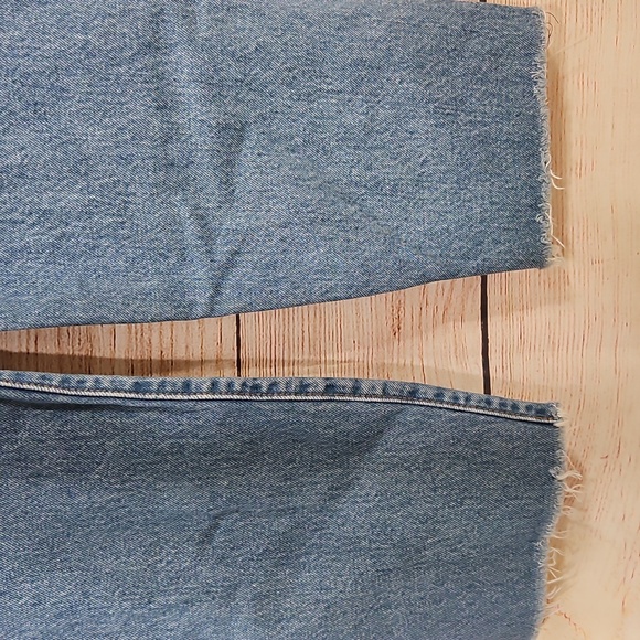 Levi's Wedgie Straight Leg Jean Cropped Raw Hem Jeans 32 - Picture 11 of 14